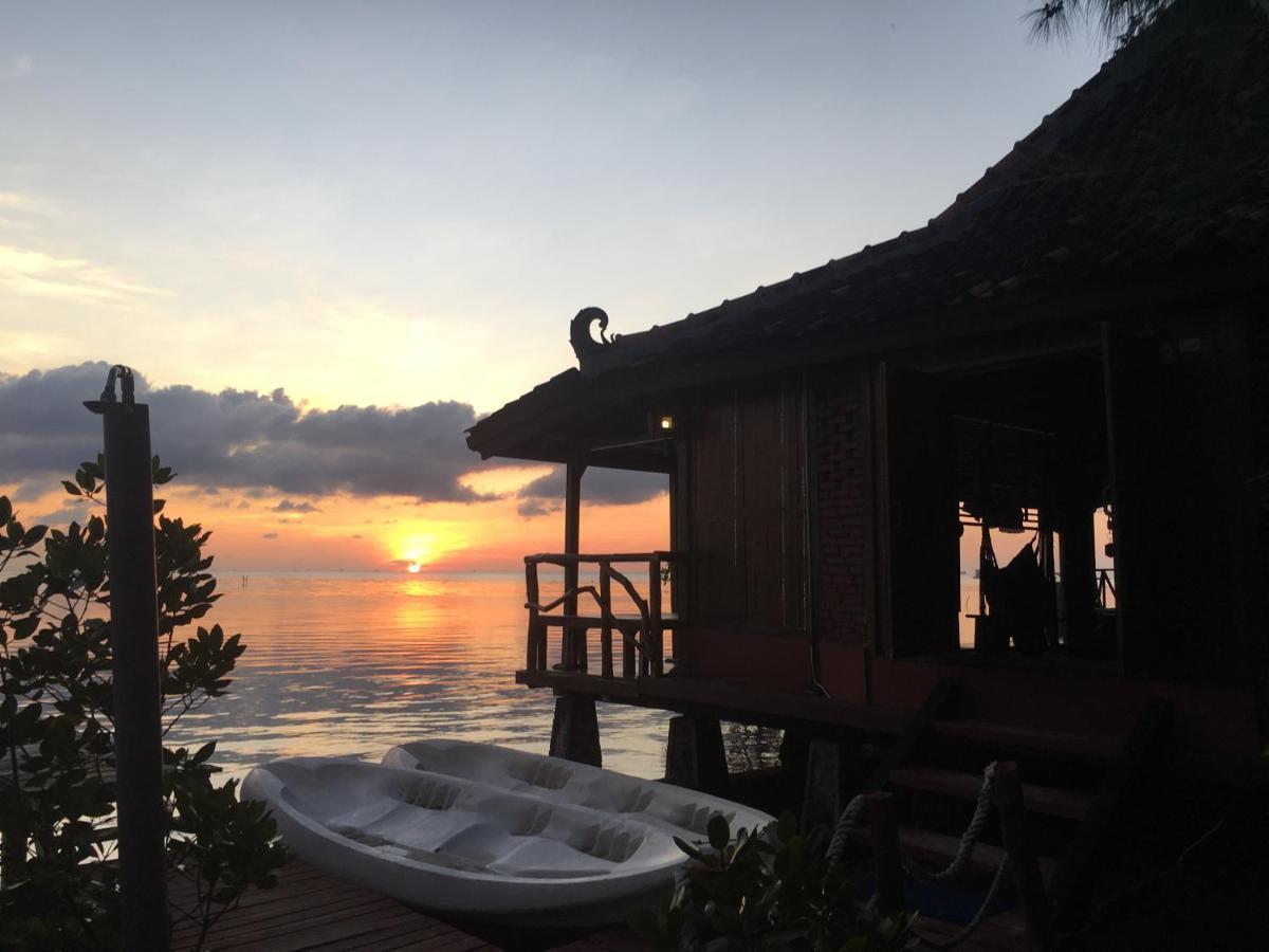 Omah Alchy Cottages Karimunjawa Exterior foto
