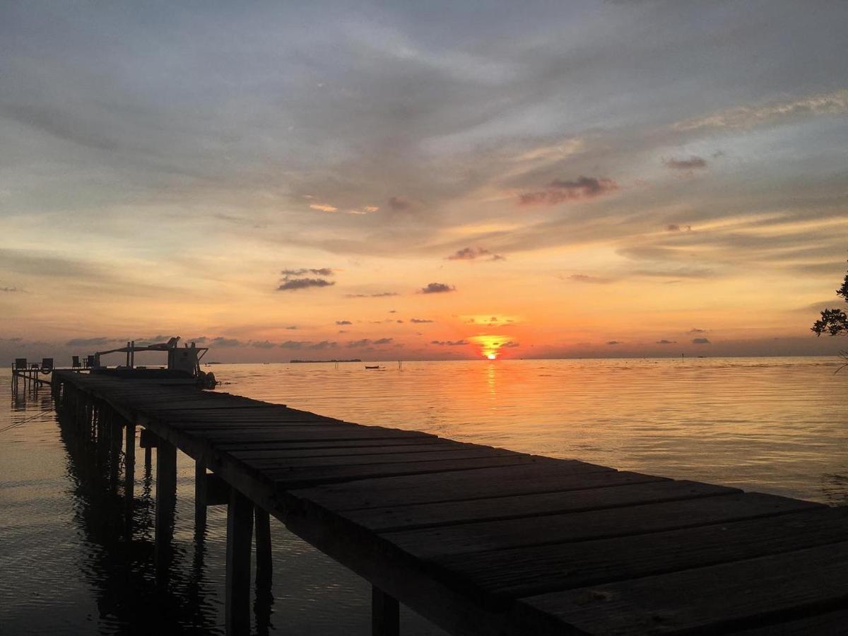Omah Alchy Cottages Karimunjawa Exterior foto
