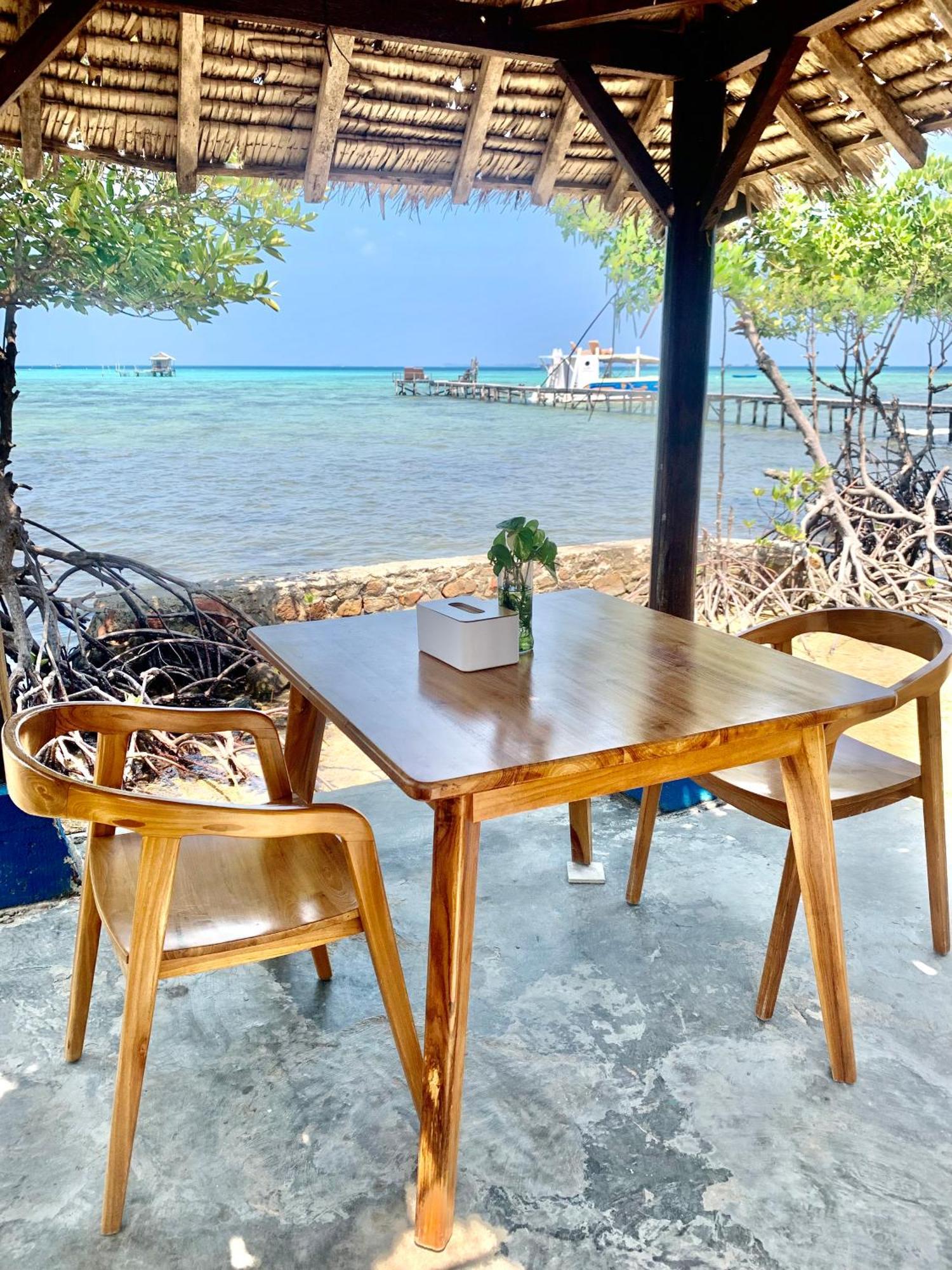 Omah Alchy Cottages Karimunjawa Exterior foto